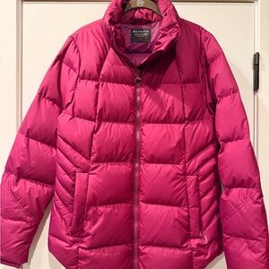 Athleta Women's Vibrant Pink Puffer Jacket